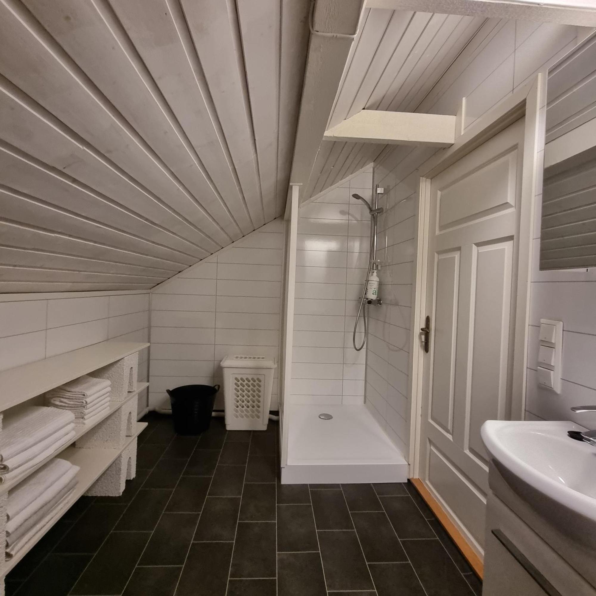Loftsleilighet Midt I Sentrum Skjervoy Exterior foto